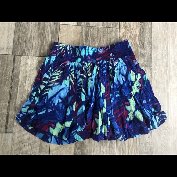 Tropical Mini Skirt - Picture 1 of 3